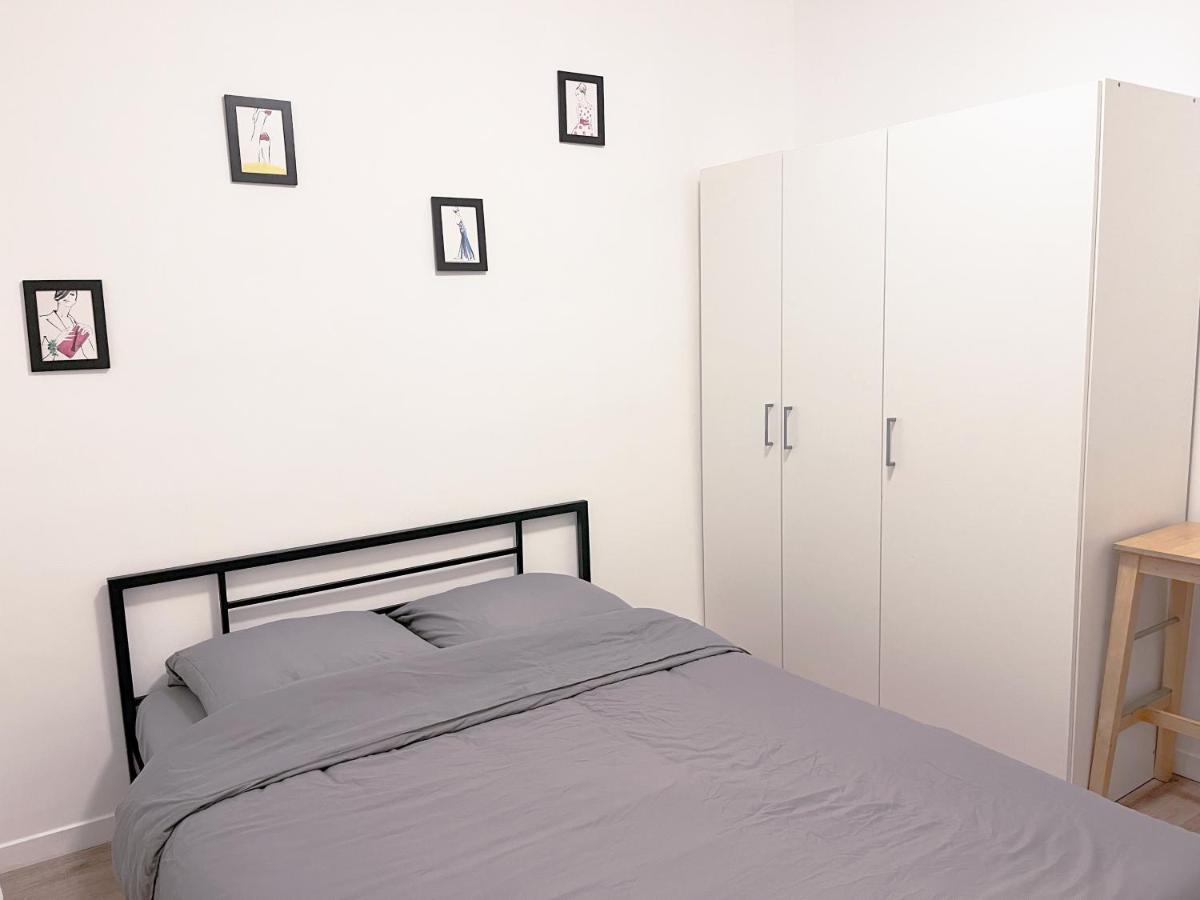 Charmant Appartement Proche De La Tour Eiffel Париж Екстериор снимка